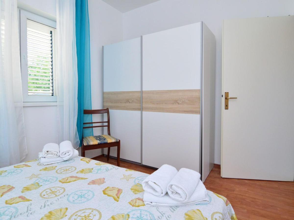 Apartment Katarina 3 - Sib156 By Interhome Brodarica  Eksteriør billede